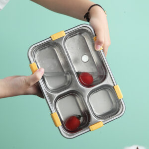 7060-304 stainless steel lunch box (four compartments) (900ml)